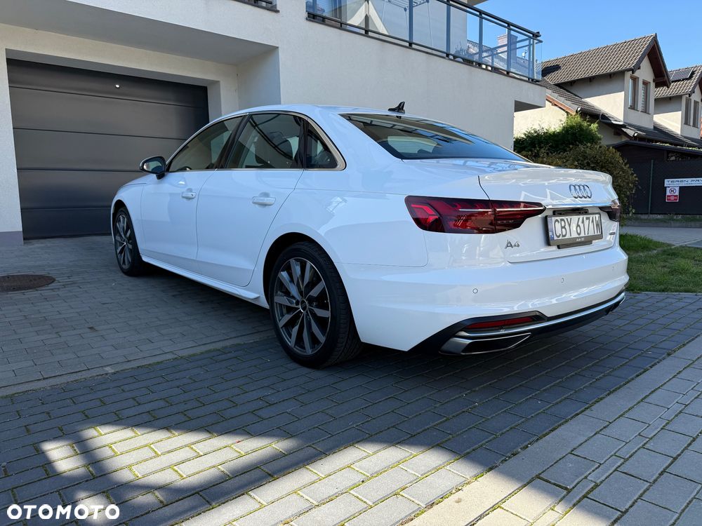 Audi A4 Limousine 45 TFSI quattro S tronic advanced - 2