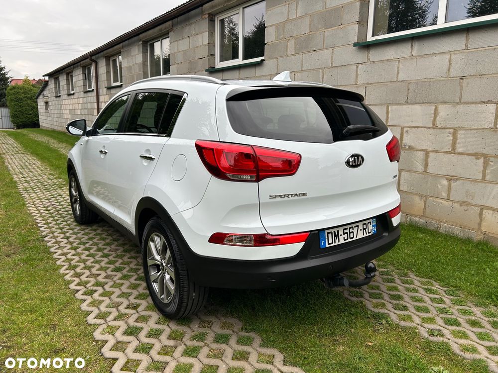 Kia Sportage 2.0 CRDI 4WD Dream-Team Edition - 35