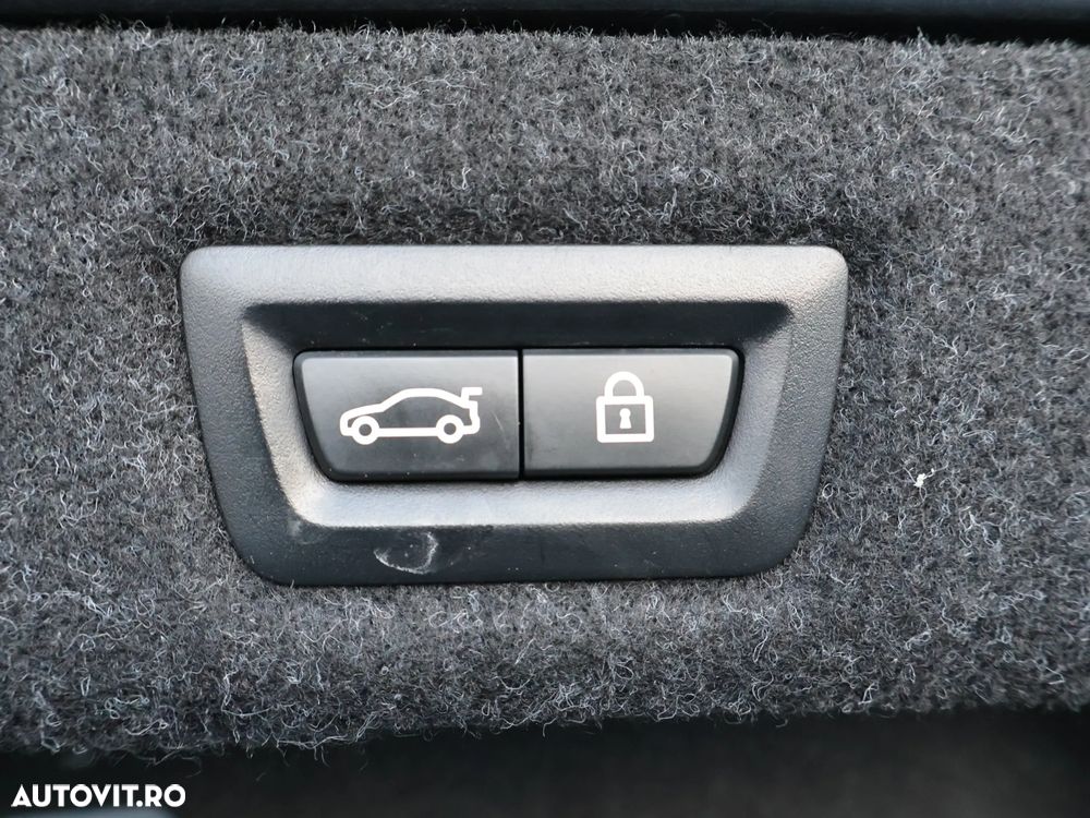 BMW Seria 5 530d xDrive Aut. Luxury Line - 24