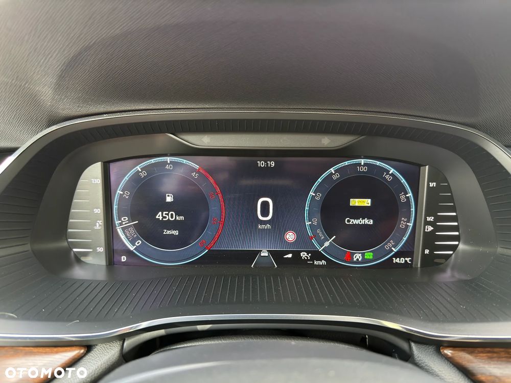 Skoda Octavia 2.0 TDI DSG 4x4 Scout - 28