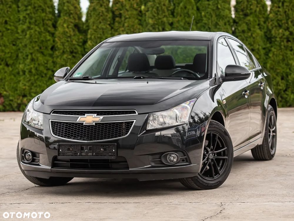 Chevrolet Cruze 1.6 - 5