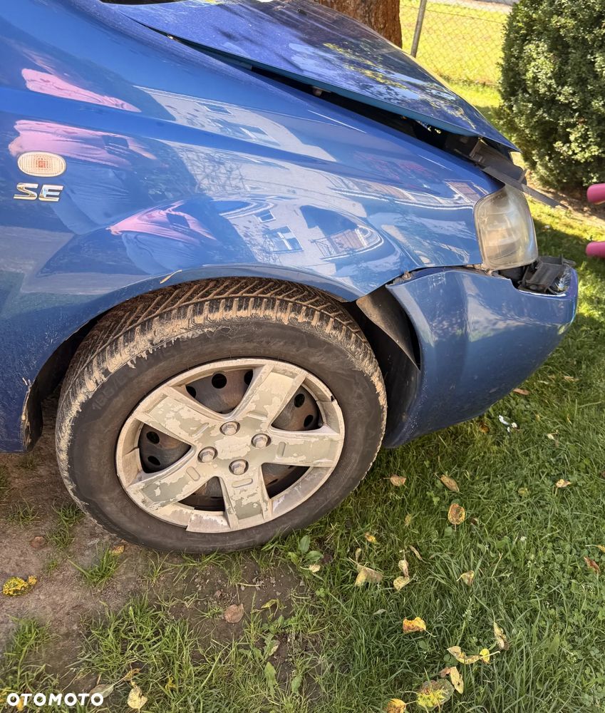 Chevrolet Kalos - 4