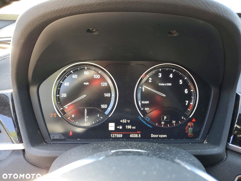 BMW X1 xDrive28i xLine - 10