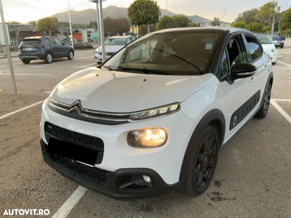 Citroën C3 1.2 PureTech BVM Shine - 1