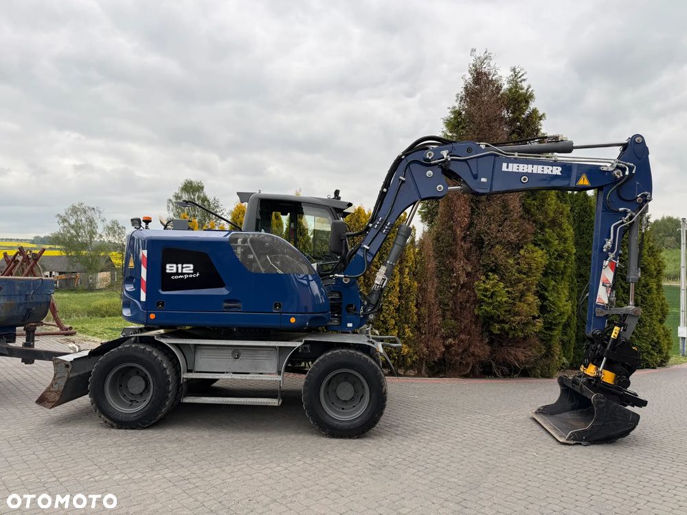 Liebherr 912 Rototilt + Szczypce - 9