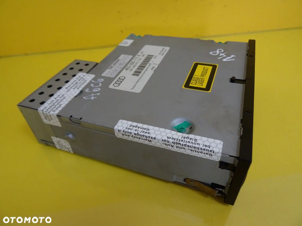 ZMIENIARKA CD AUDI A6 C6 4E0035111A NR148 - 4