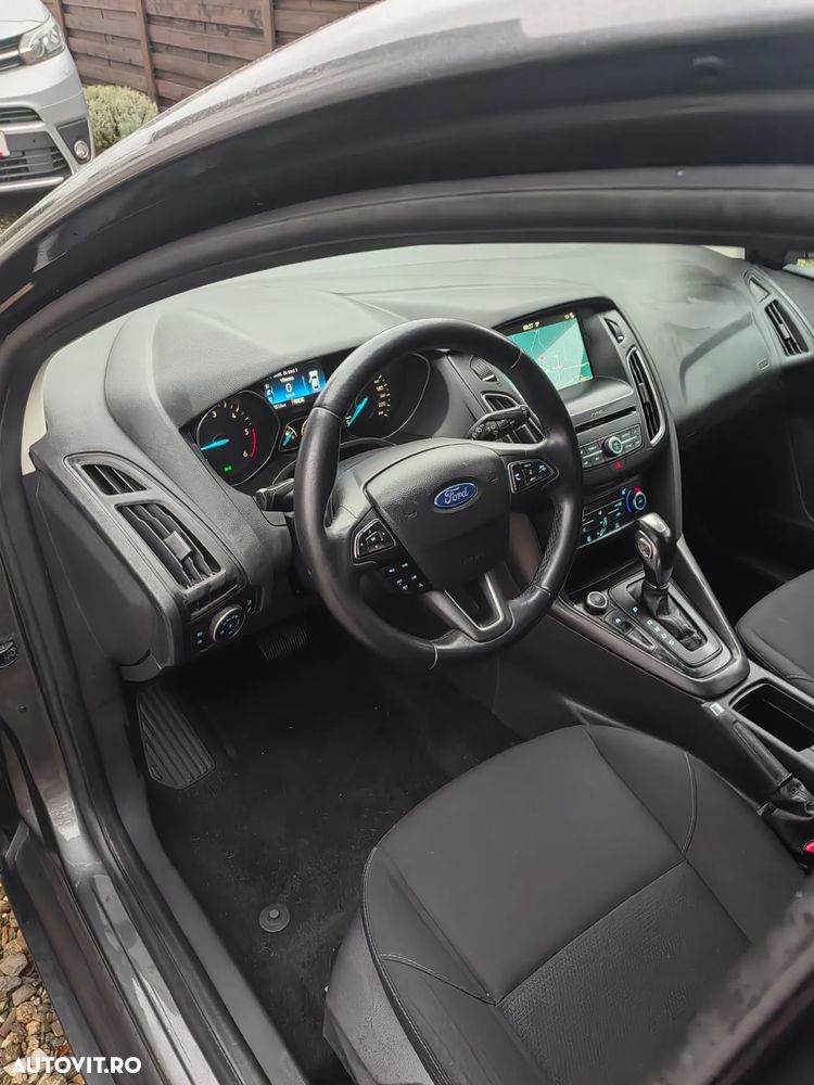 Ford Focus 1.5 TDCi DPF Start-Stopp-System Aut. Titanium - 10