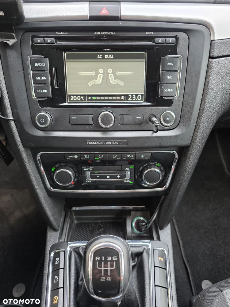 Skoda Superb Combi 1.6 TDI Green tec Ambition - 36