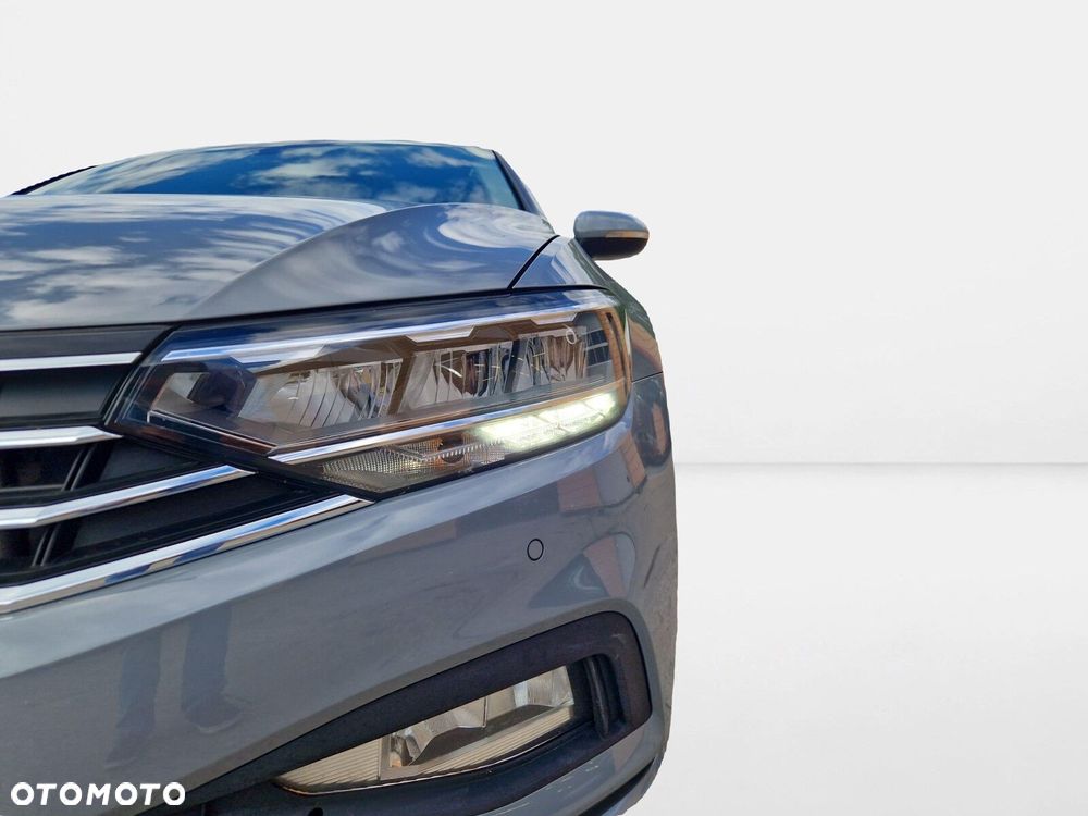 2023 Volkswagen Passat Variant, photograph 10