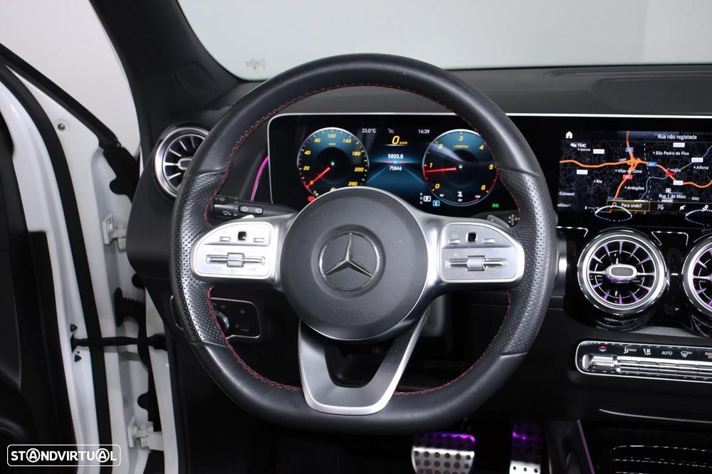 Mercedes-Benz GLB 180 d AMG Line - 11