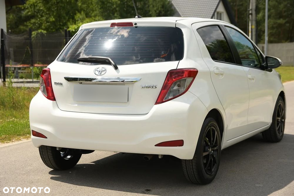 Toyota Yaris - 7