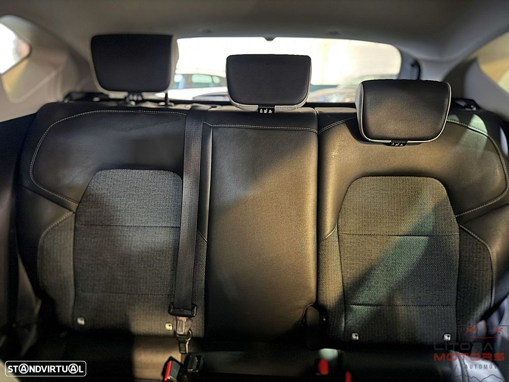 Renault Captur 1.0 TCe Intens - 37