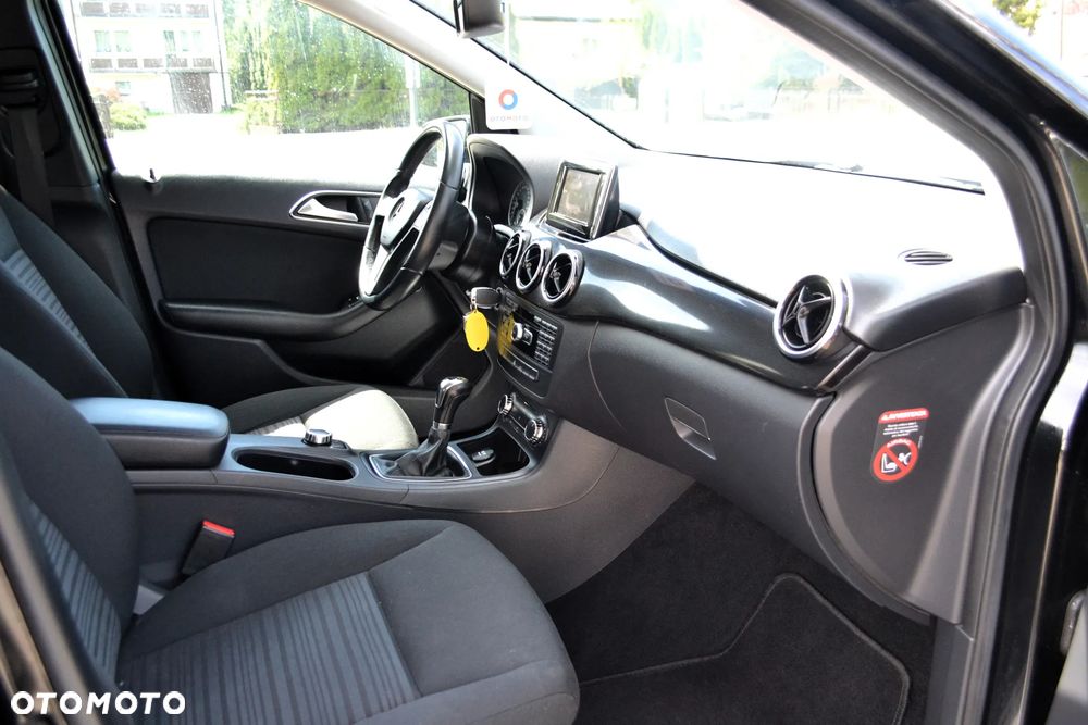 Mercedes-Benz Klasa B 180 CDI BlueEFFICIENCY Edition - 9