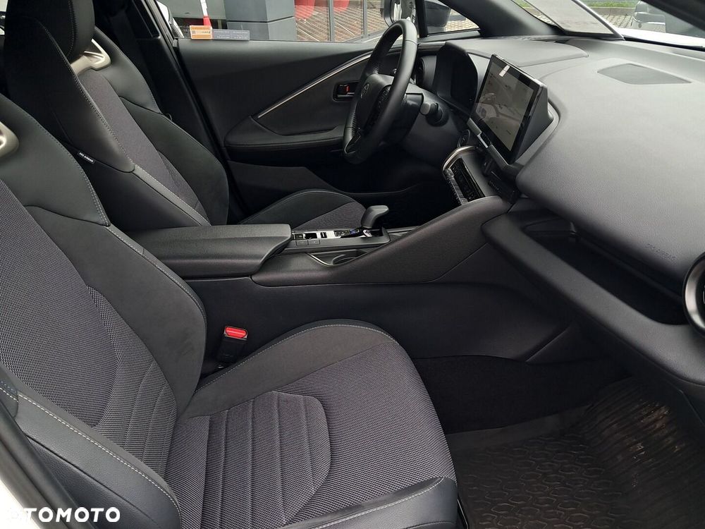 Toyota C-HR 1.8 Hybrid Executive - 11