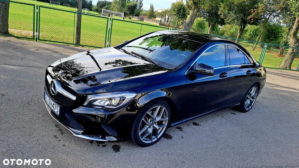 Mercedes-Benz CLA 180 7G-DCT AMG Line - 13