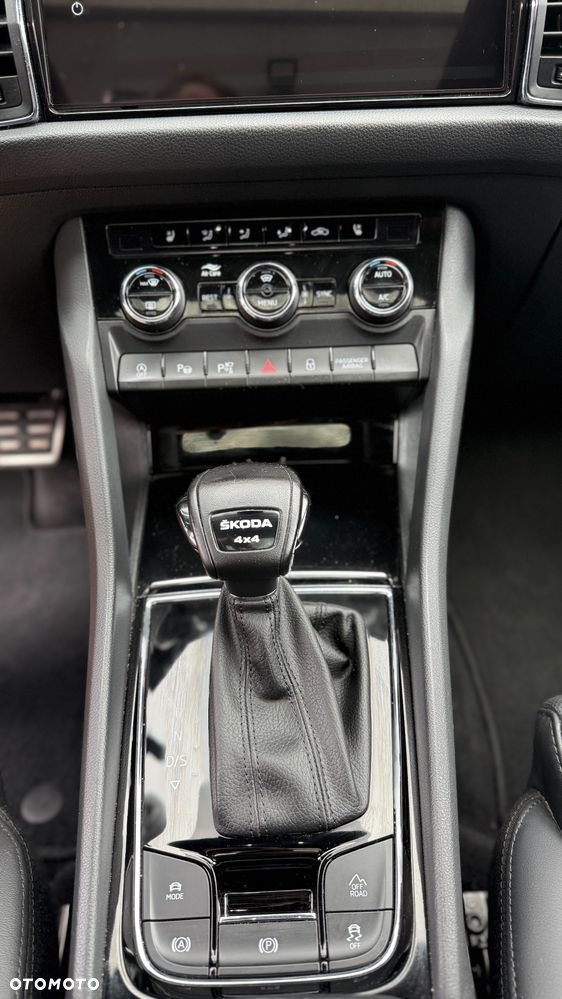 Skoda Kodiaq 2.0 TSI 4x4 L&K DSG - 28