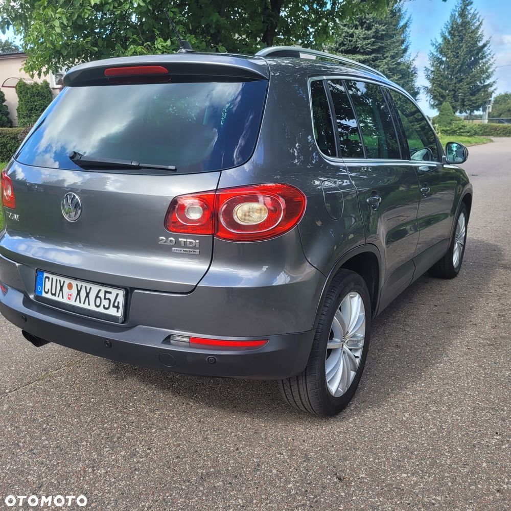 Volkswagen Tiguan - 14