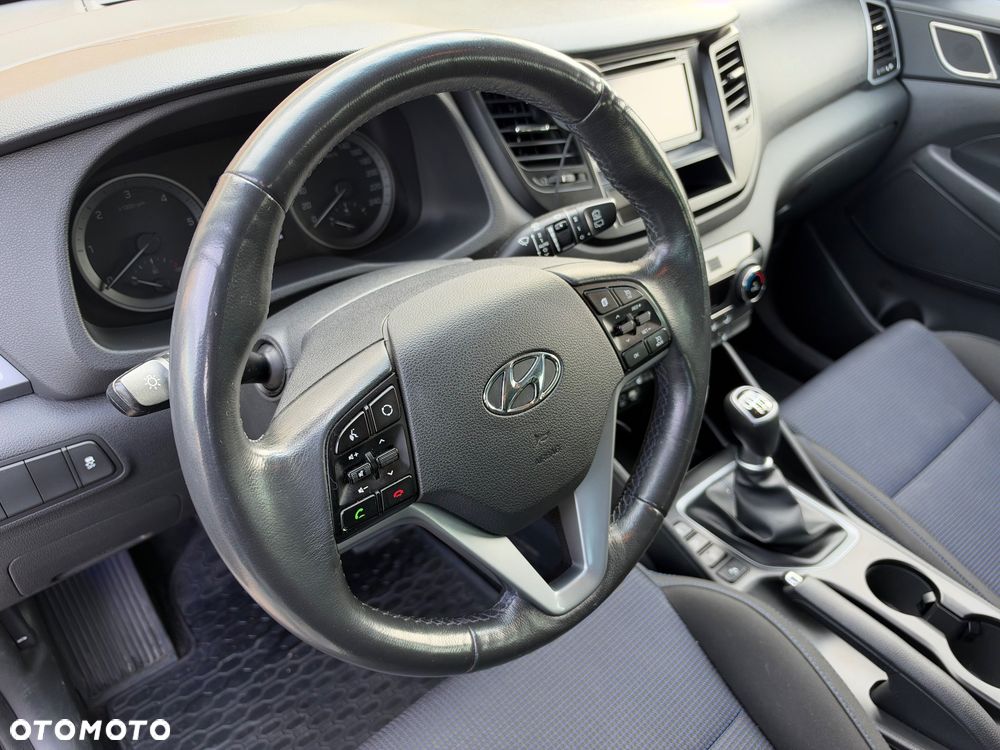 Hyundai Tucson 1.7 CRDI BlueDrive Comfort 2WD - 13