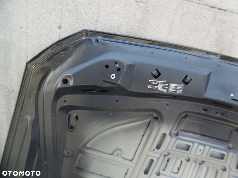 BMW 5 F10, F11 - maska - 5