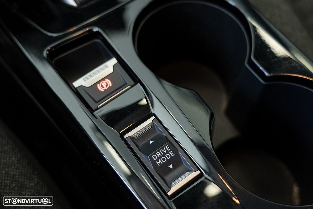 Peugeot e-2008 50 kWh Active - 39
