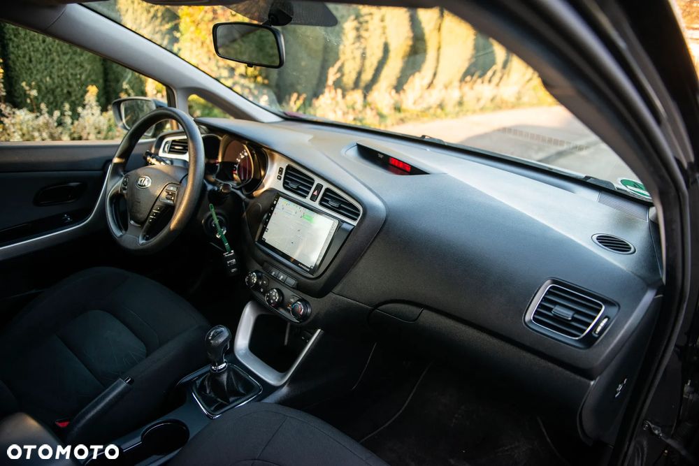 Kia Ceed 1.4 CVVT Edition 7 - 36