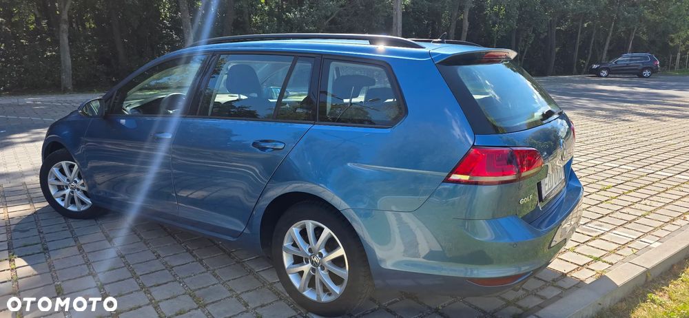 Volkswagen Golf 1.6 TDI DPF BlueMotion Technology Comfortline - 5