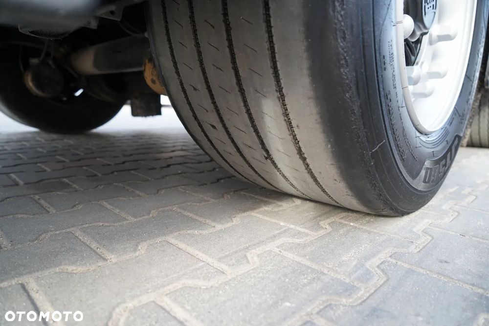 Volvo FH 460 / ZESTAW TANDEM / 120 M3 / PRZEJAZDOWY / I-SAVE / KLIMA POSTOJOWA  / OŚ PODNOSZONA I SKRĘTNA  / 2021 ROK / - 23