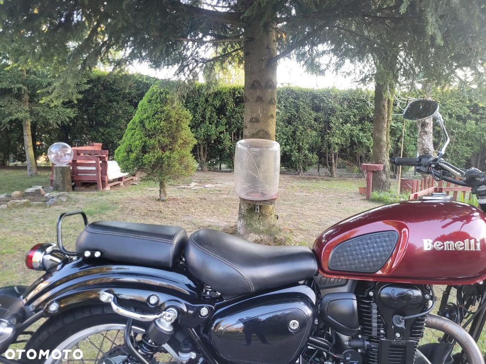 Benelli IMPERIALE 400 - 8
