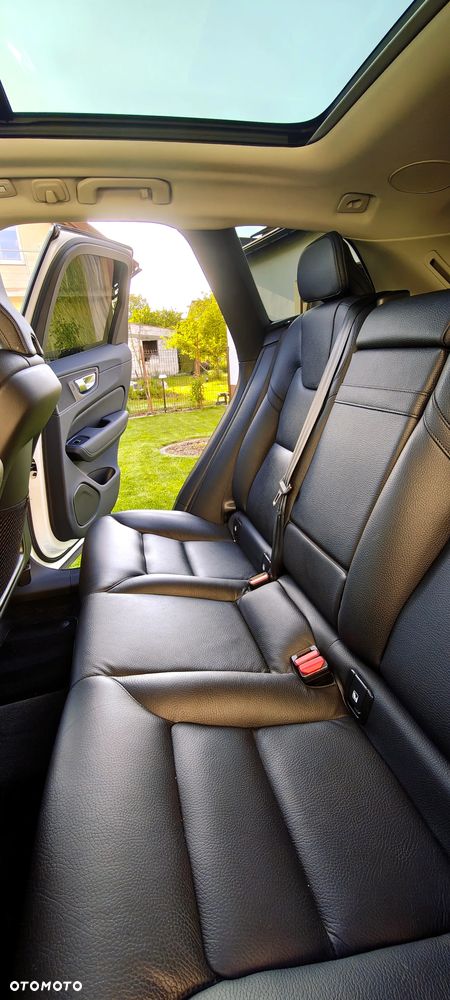 Volvo XC 60 B4 D Inscription - 23