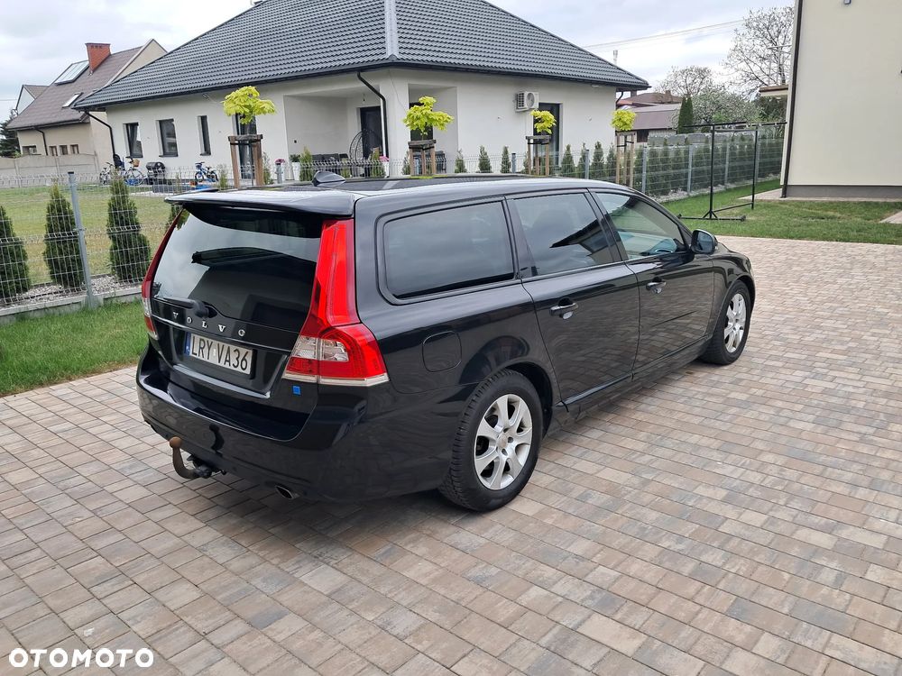 Volvo V70 D4 Summum - 17