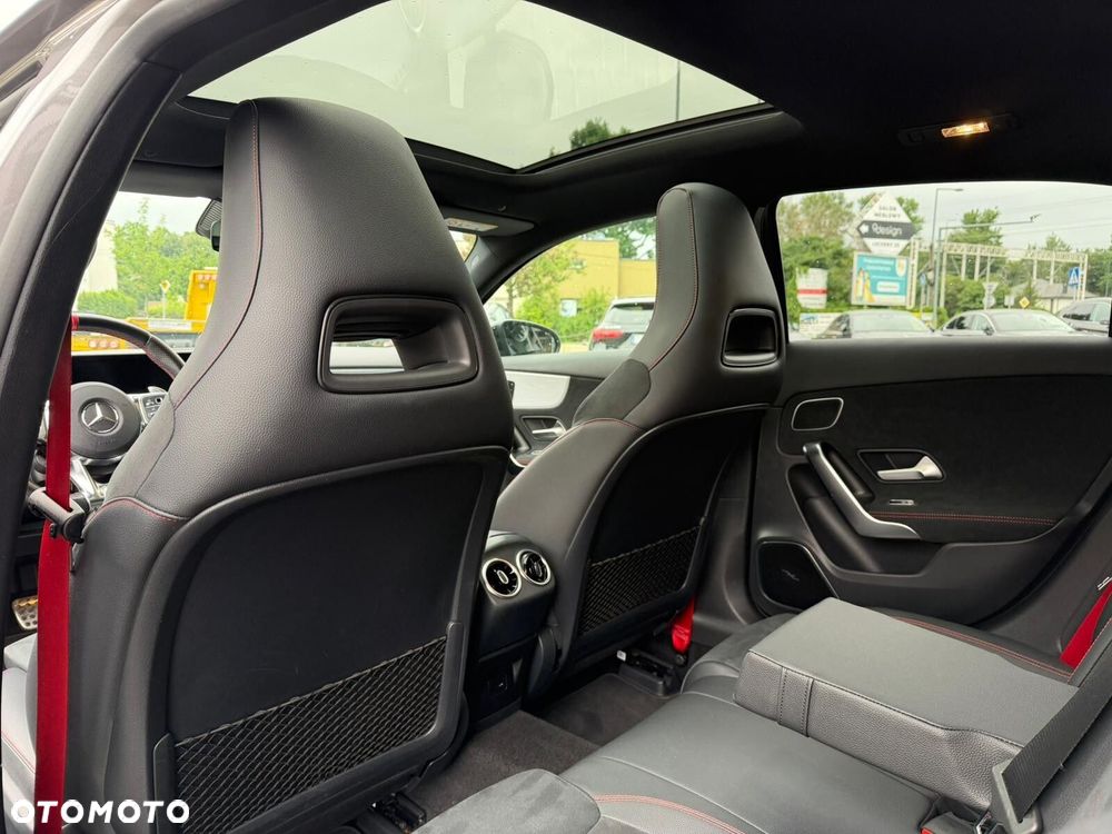 Mercedes-Benz Klasa A 35 AMG 4-Matic 7G-DCT - 15
