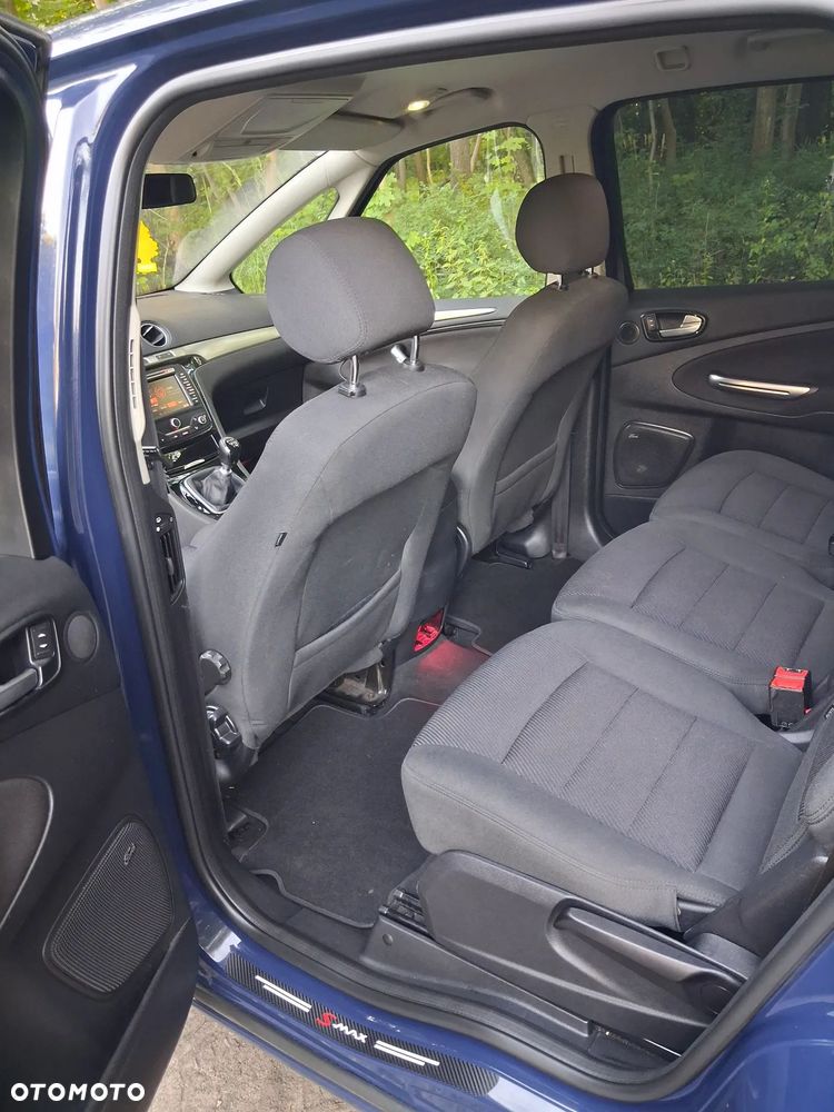 Ford S-Max 2.0 TDCi DPF Titanium - 4