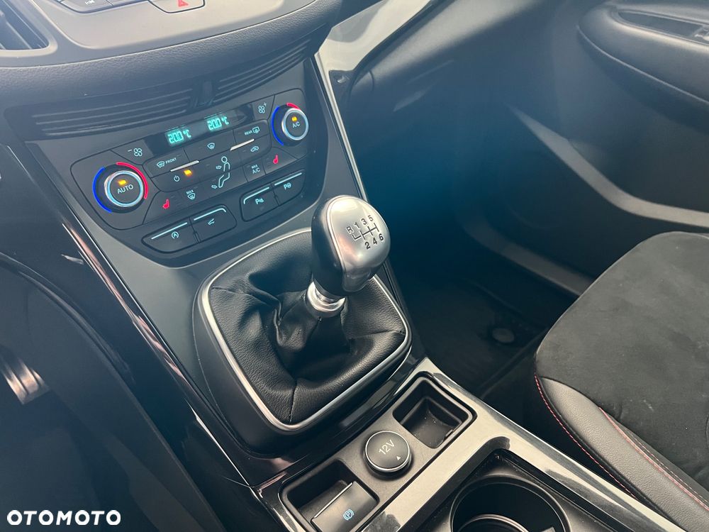 Ford Kuga 1.5 EcoBoost FWD ST-Line ASS - 34