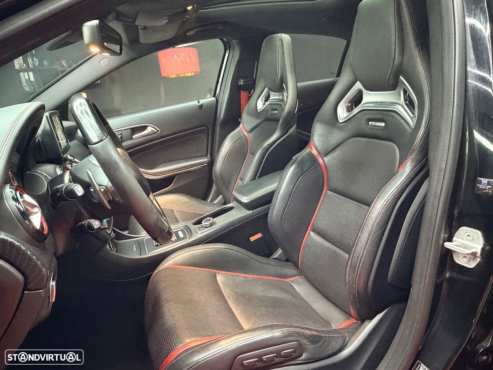 Mercedes-Benz A 45 AMG 4Matic Speedshift 7G-DCT Edition 1 - 7