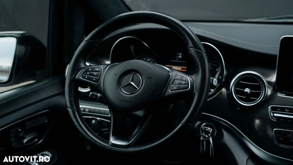 Mercedes-Benz V - 17