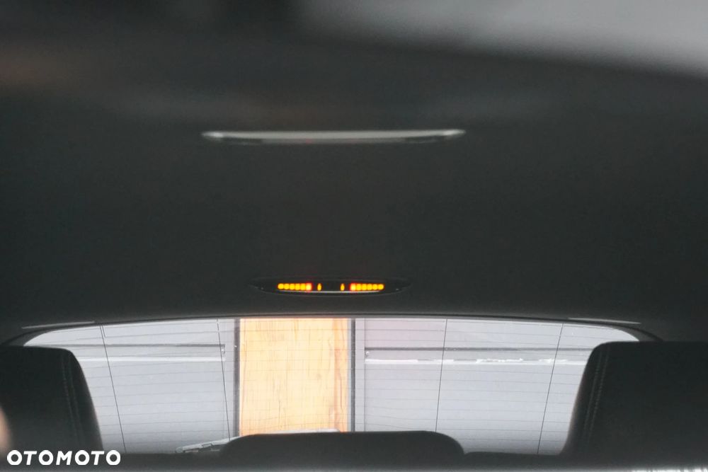 Mercedes-Benz CLA 200 Peak Edition - 28