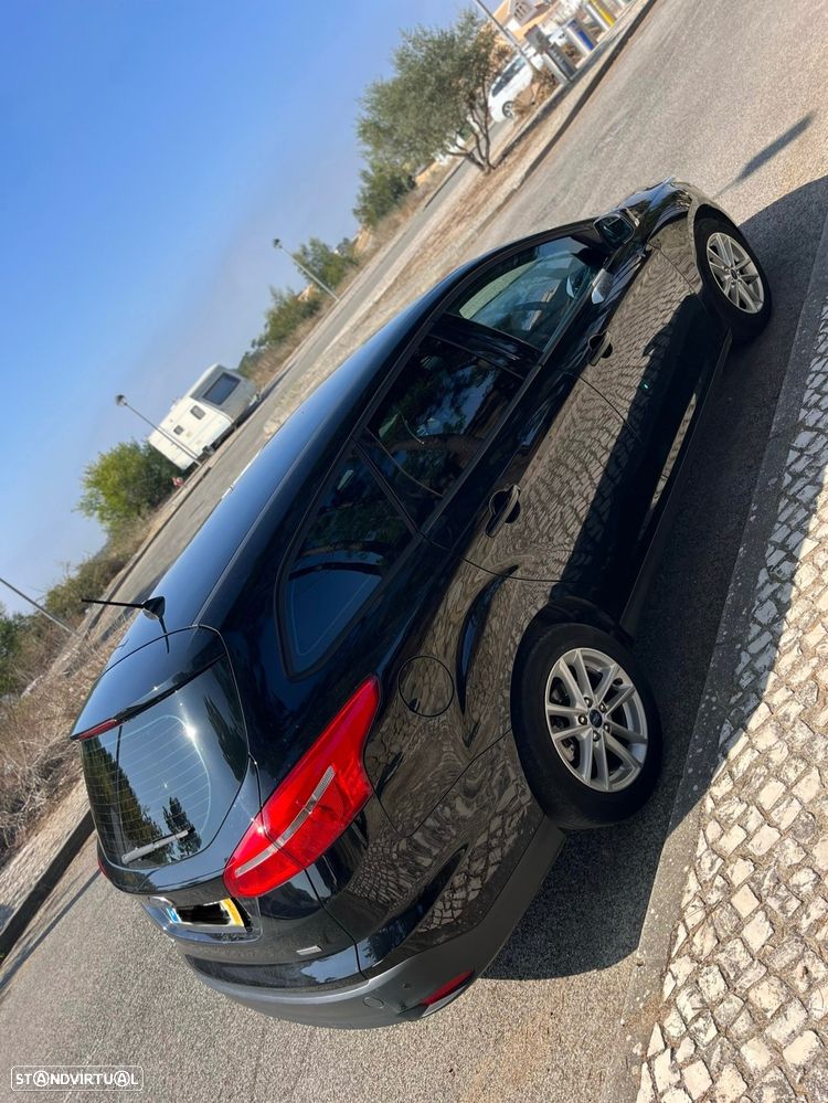 Ford Focus SW 1.0 EcoBoost ST-Line - 11