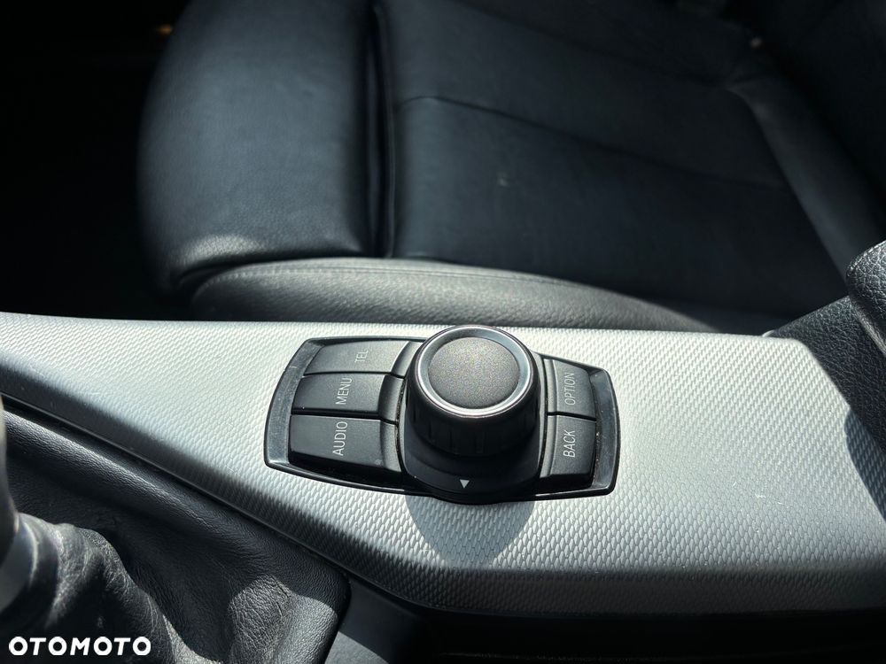 BMW Seria 1 116d DPF Edition Sport - 18