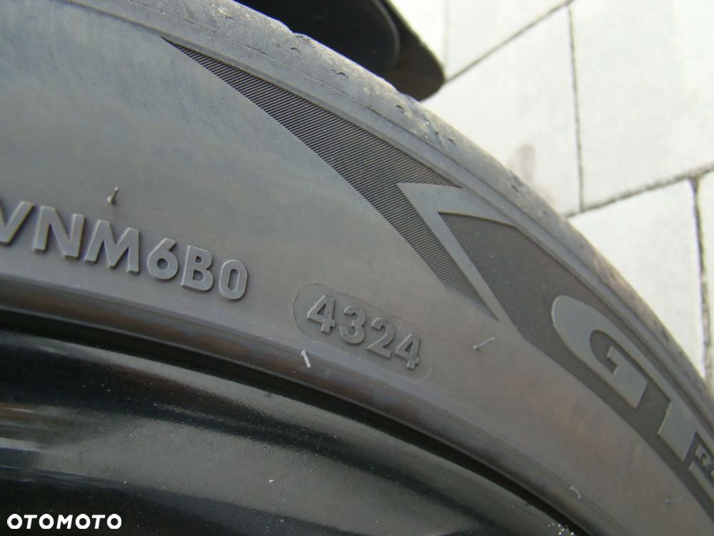 Ford Kuga 2.0 EcoBoost 4x4 ST-Line - 20