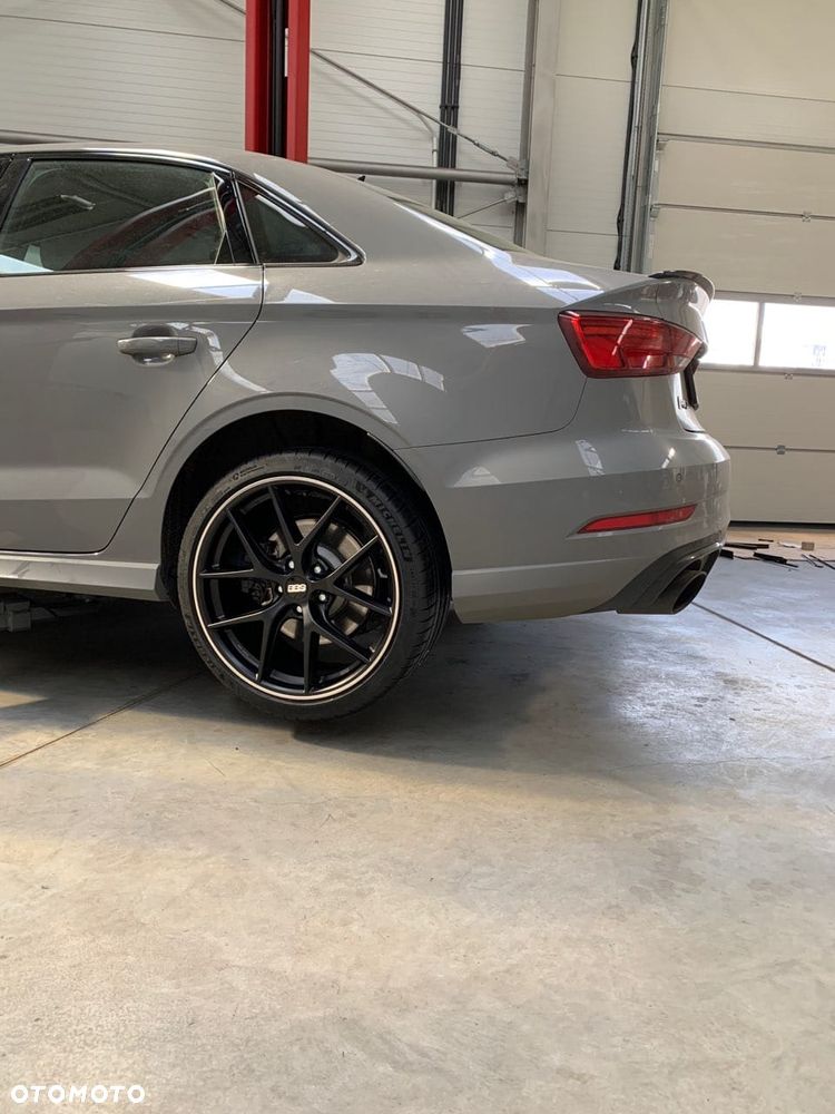 Audi RS3 Limousine 2.5 TFSI Quattro S tronic - 26
