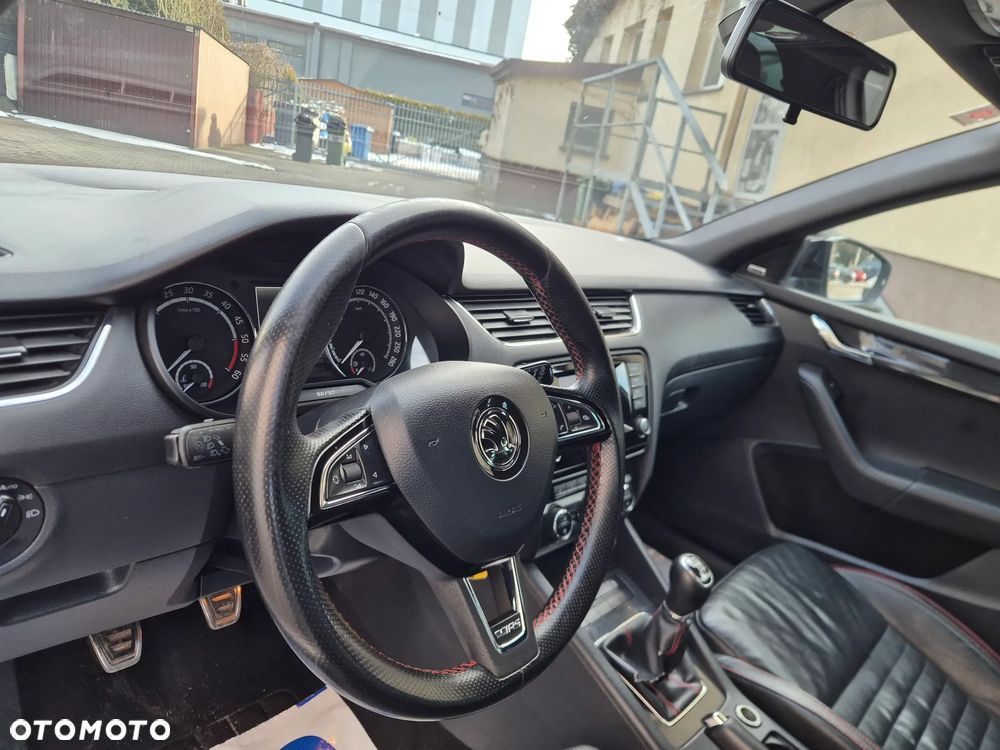 Skoda Octavia 2.0 TDI (Green tec) RS - 14