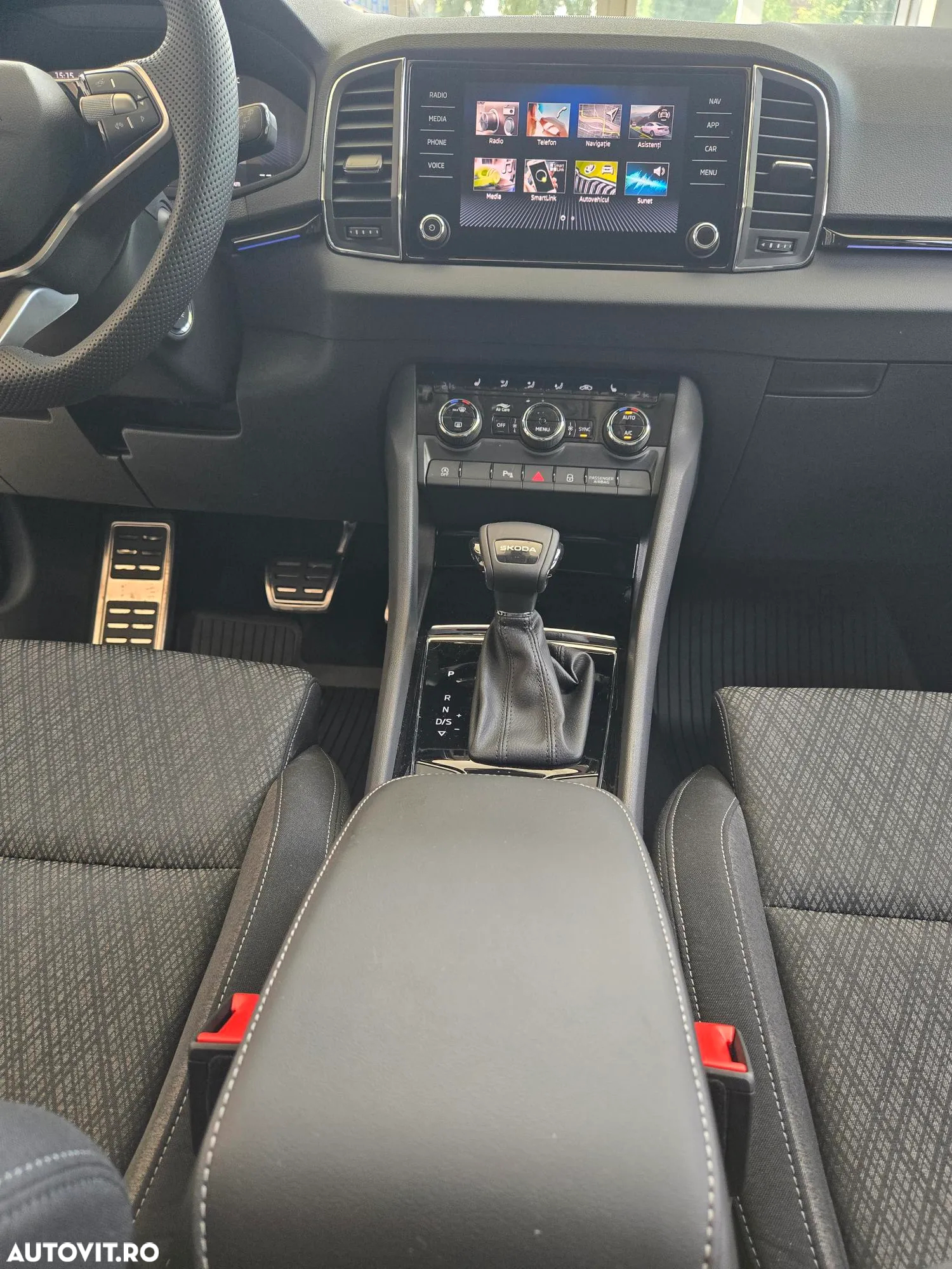 Skoda Karoq 1.5 TSI DSG Selection - 32