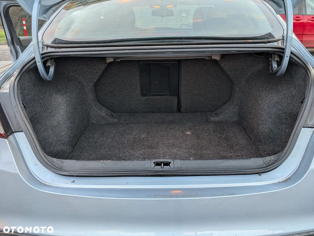 Chrysler 200 - 27