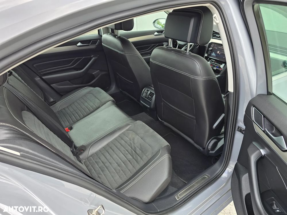Volkswagen Passat 2.0 TDI DSG Highline - 25