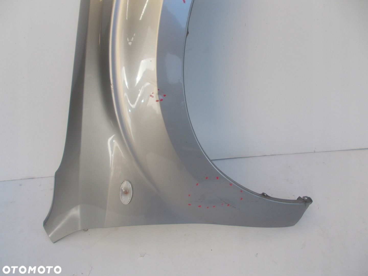 Błotnik przedni prawy SUBARU FORESTER 08- - 3