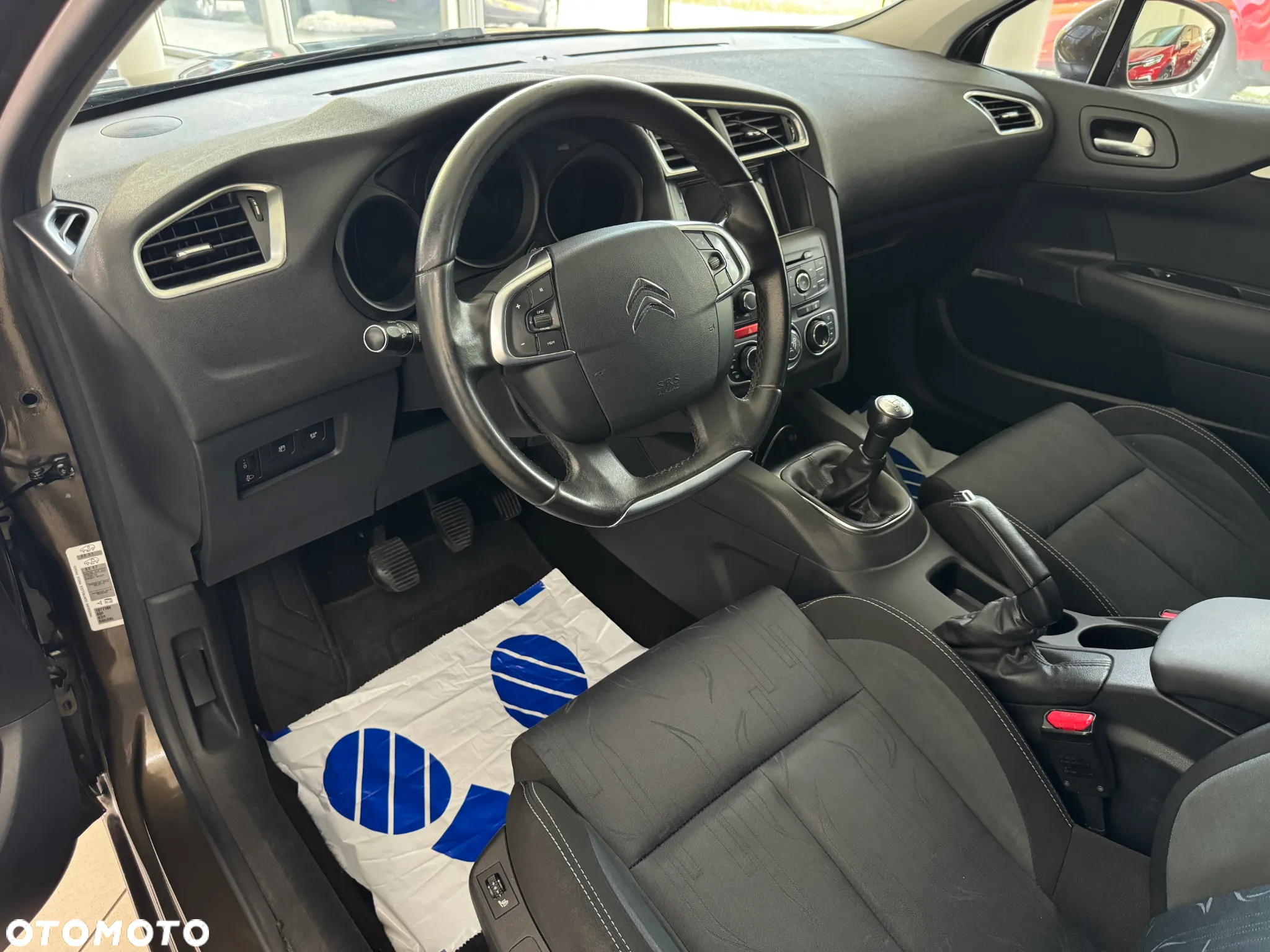 Citroën C4 1.6 VTi Attraction - 13