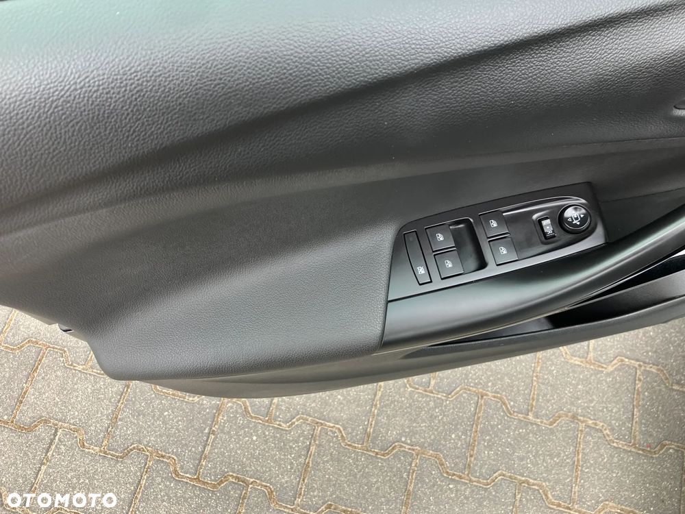 Opel Astra 1.4 Turbo Start/Stop Ultimate - 14