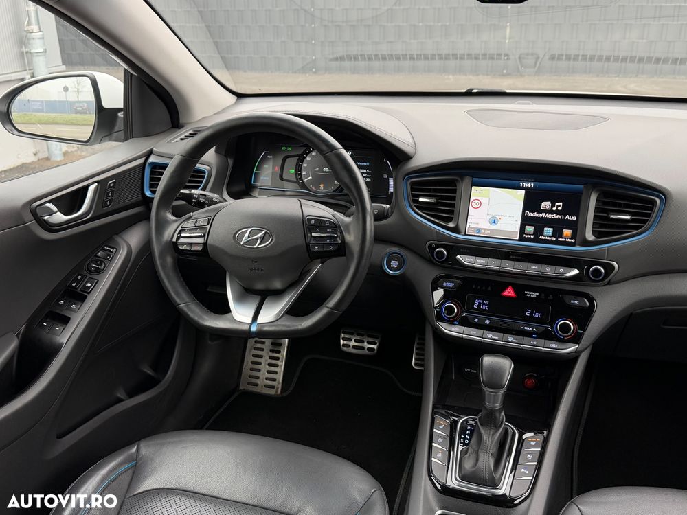 Hyundai IONIQ Hybrid 1.6 GDI Premium - 6