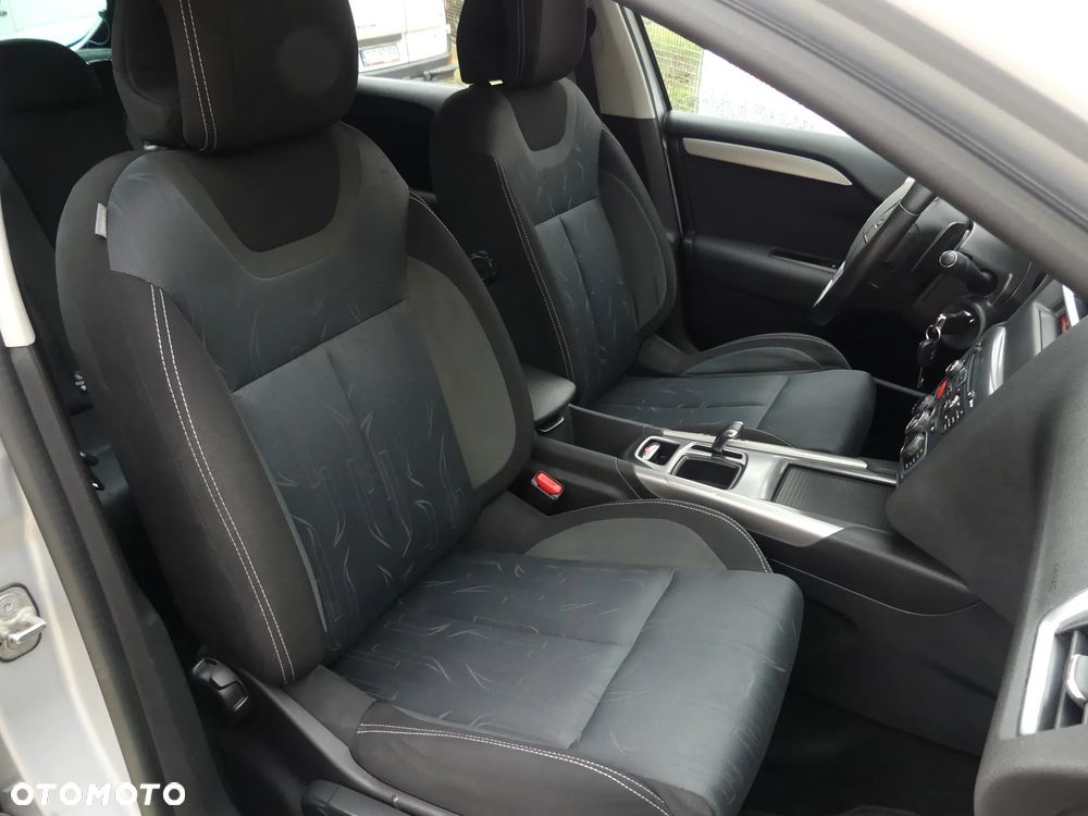 Citroën C4 e-HDi 115 ETG6 Tendance - 8