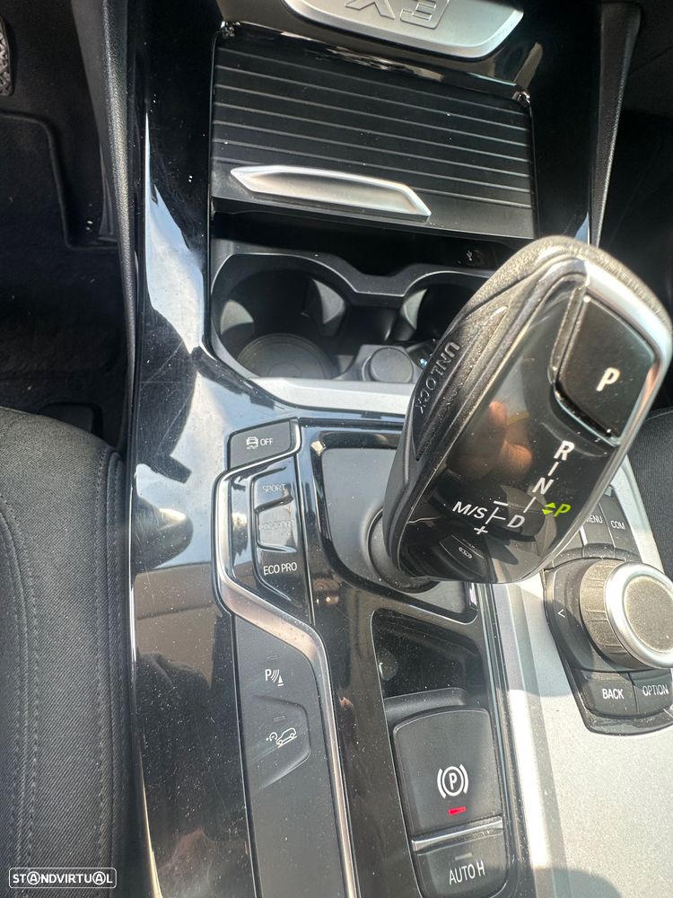 BMW X3 20 d xDrive Line Luxury - 15